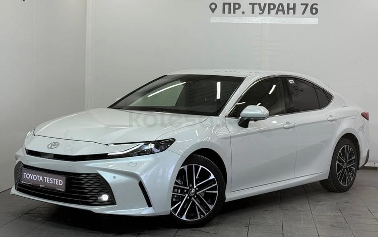 Toyota Camry Luxe eCVT — миниатюра 1