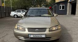 Toyota Camry 1998 года за 3 650 000 тг. в Астана – фото 3