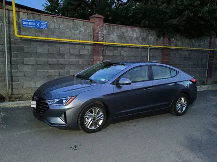 Hyundai Elantra 2019 года за 8 500 000 тг. в Алматы