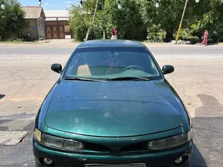 Mitsubishi Galant