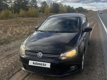 Volkswagen Polo 2014 года за 3 200 000 тг. в Семей – фото 2
