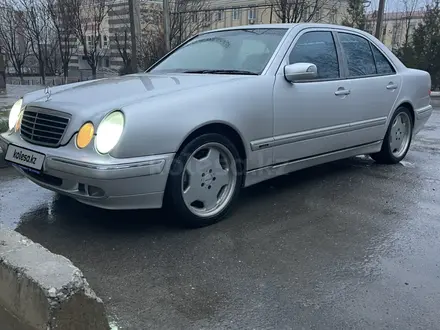 Mercedes-Benz E 320 2001 года за 5 800 000 тг. в Туркестан – фото 11