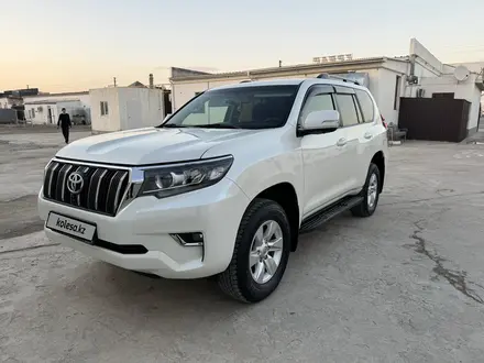 Toyota Land Cruiser Prado 2018 года за 22 000 000 тг. в Актау – фото 2