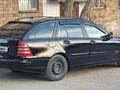 Mercedes-Benz C 200 2001 годаүшін2 300 000 тг. в Караганда – фото 8