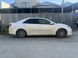 Toyota Camry 2013 годаүшін6 800 000 тг. в Актобе – фото 2