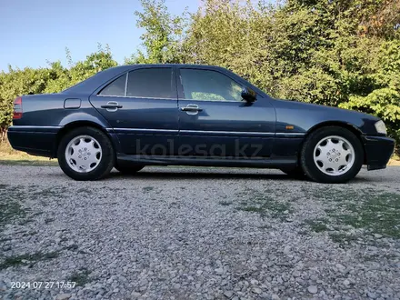 Mercedes-Benz C 180 1994 года за 1 700 000 тг. в Шымкент – фото 13