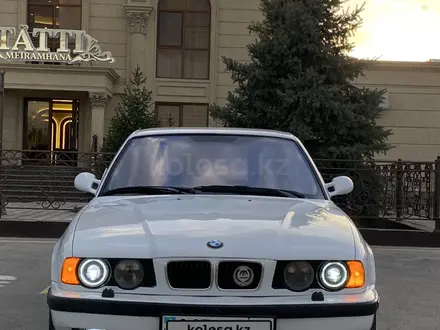 BMW 525 1994 года за 3 200 000 тг. в Алматы – фото 2