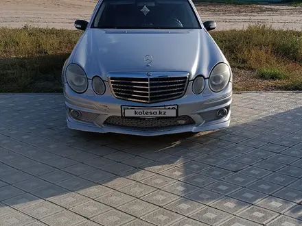 Mercedes-Benz E 320 2005 года за 3 500 000 тг. в Костанай – фото 7