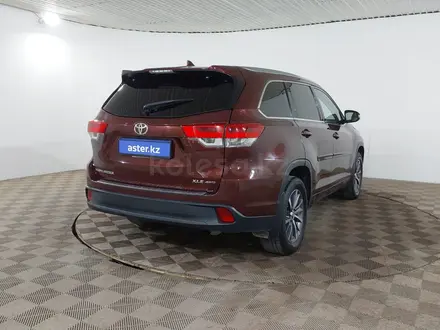 Toyota Highlander 2018 года за 14 000 000 тг. в Шымкент – фото 5