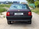 Opel Vectra 1992 года за 550 000 тг. в Отеген-Батыр – фото 4