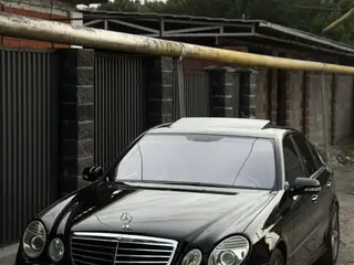 Mercedes-Benz E-Класс