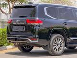Toyota Land Cruiser 2025 года за 55 800 000 тг. в Уральск – фото 2