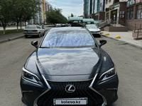 Lexus ES 250 2022 года за 25 000 000 тг. в Астана
