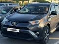 Toyota RAV4 2018 годаfor10 700 000 тг. в Атырау – фото 5