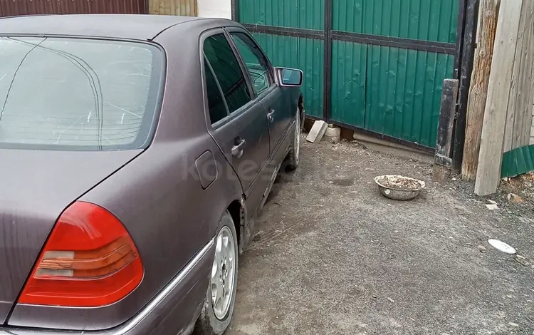 Mercedes-Benz C 200 1993 годаүшін500 000 тг. в Семей