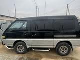 Mitsubishi Delica 1995 годаүшін1 800 000 тг. в Атырау – фото 3