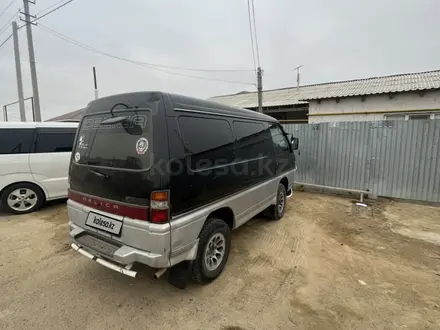 Mitsubishi Delica 1995 года за 1 800 000 тг. в Атырау – фото 5