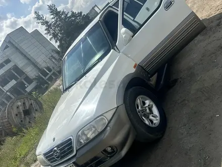 SsangYong Musso 2001 года за 2 000 000 тг. в Костанай – фото 2