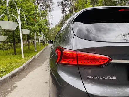 Hyundai Santa Fe 2018 года за 11 700 000 тг. в Алматы – фото 11