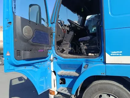 Volvo  FH 1998 года за 25 000 000 тг. в Алматы – фото 4