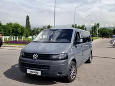 Volkswagen Caravelle, 2012