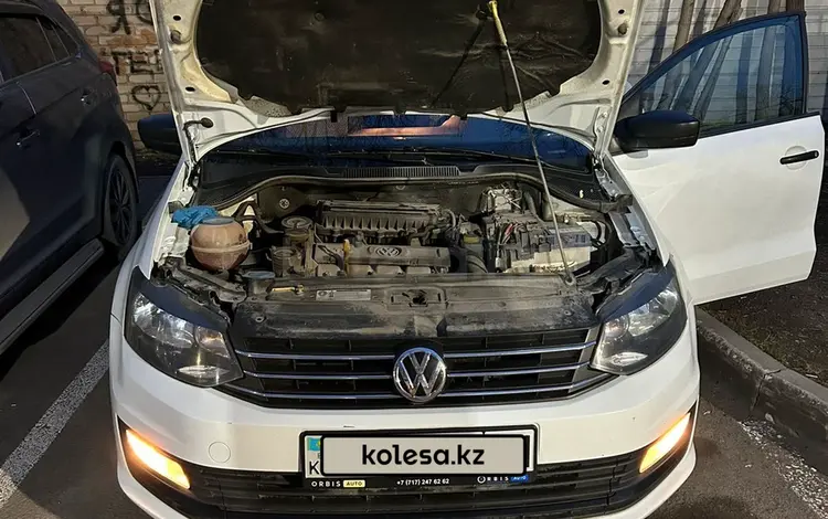 Volkswagen Polo 2015 года за 4 800 000 тг. в Астана