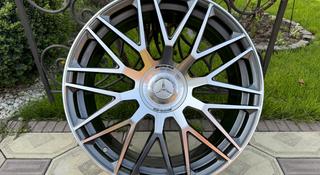 Оригинальные диски R21 AMG на Mercedes GLS Мерседес за 835 000 тг. в Алматы