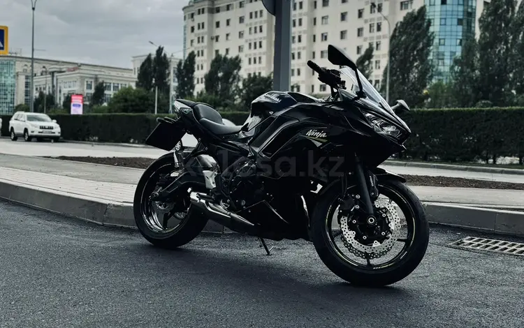 Kawasaki  Ninja 650 2022 годаfor4 800 000 тг. в Астана