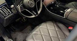 Mercedes-Maybach S 580 4MATIC 2025 года за 170 135 440 тг. в Алматы – фото 3