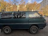 Mitsubishi Delica 1995 годаfor1 600 000 тг. в Алматы – фото 3