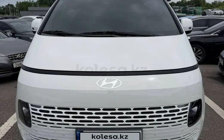 Hyundai Staria 2025 года за 20 900 000 тг. в Алматы