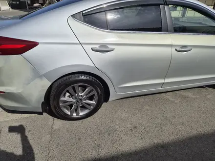 Hyundai Elantra 2018 года за 6 500 000 тг. в Алматы – фото 10