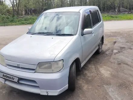 Nissan Cube 2001 года за 950 000 тг. в Астана