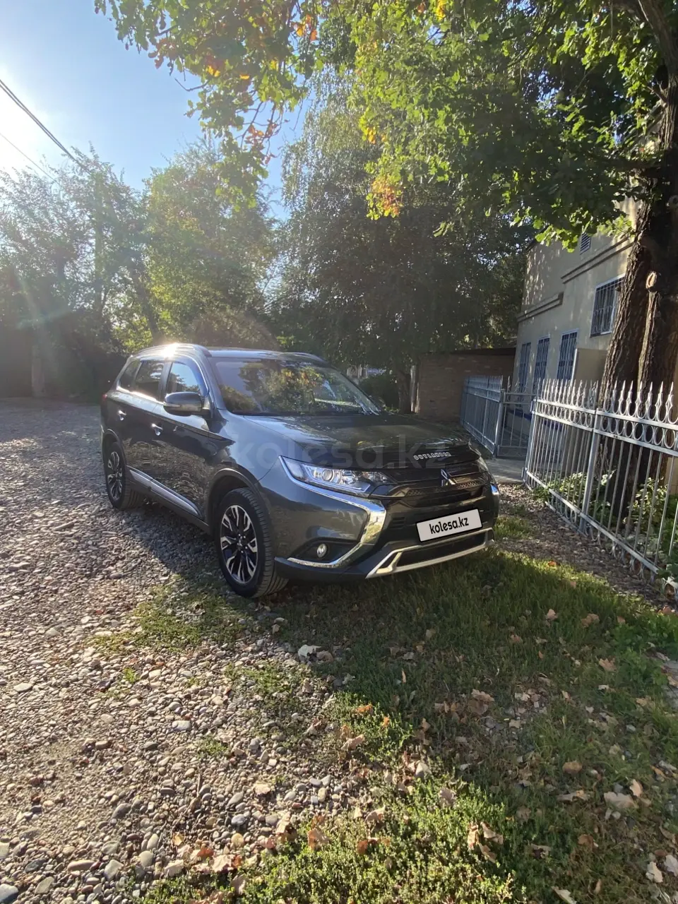 Mitsubishi Outlander, 2022