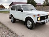 ВАЗ (Lada) Lada 2121 2011 года за 1 550 000 тг. в Мерке