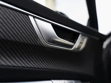 Audi RS 6 2022 года за 67 000 000 тг. в Алматы – фото 19
