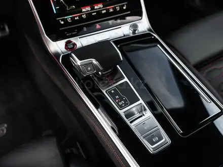 Audi RS 6 2022 года за 67 000 000 тг. в Алматы – фото 31