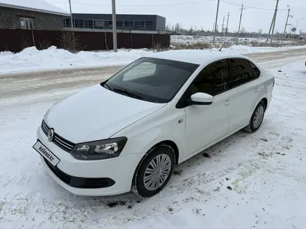 Volkswagen Polo 2014 года за 4 650 000 тг. в Уральск – фото 2