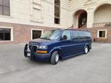 GMC Savana 2004 года за 14 000 000 тг. в Тараз