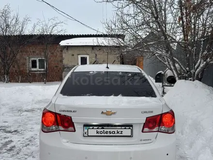 Chevrolet Cruze 2014 года за 4 800 000 тг. в Усть-Каменогорск – фото 7