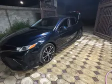 Toyota Camry, 2018