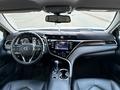 Toyota Camry 2018 года за 11 200 000 тг. в Уральск – фото 7