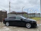 Chevrolet Malibu 2019 года за 10 600 000 тг. в Шымкент – фото 2