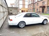 Toyota Camry 2001 года за 1 600 000 тг. в Актобе