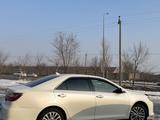 Toyota Camry 2015 года за 13 000 000 тг. в Шымкент – фото 5