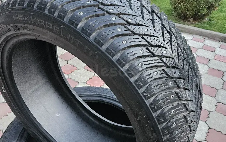 235/45 R18 HAKKAPEIITTA за 190 000 тг. в Алматы