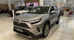 Toyota RAV4 Luxe 2025 года за 24 490 000 тг. в Атырау