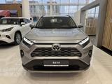 Toyota RAV4 Luxe 2025 года за 24 490 000 тг. в Атырау – фото 2