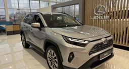 Toyota RAV4 Luxe 2025 года за 24 490 000 тг. в Атырау – фото 3