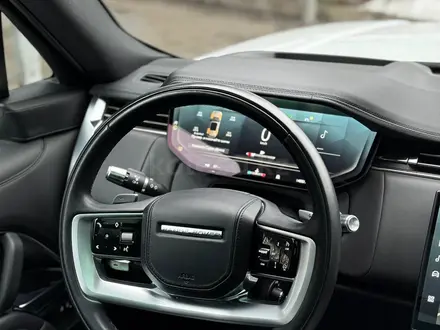 Land Rover Range Rover 2022 года за 72 000 000 тг. в Алматы – фото 14